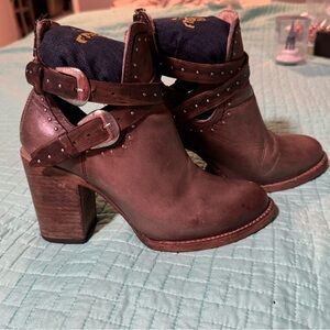 FREEBIRD By Steven Rainbow Boots Strappy Booties Stacked Heel